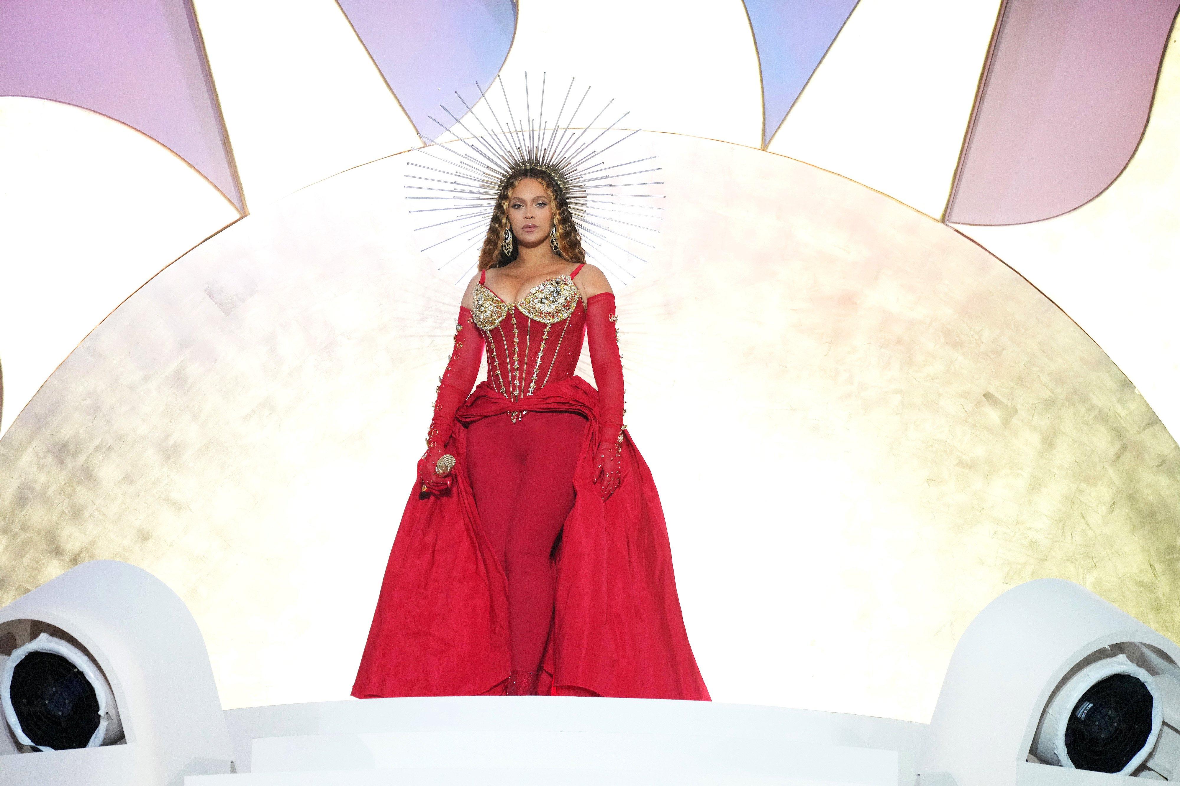 Beyoncé Wins Best R&B Song For "Cuff It" 2023 GRAMMYs Acceptance